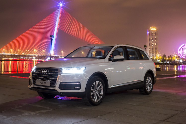 Audi Q7 them ban 2.0 TFSI tai Viet Nam gia hon 3 ty