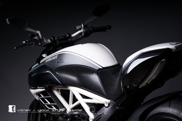Ducati Diavel AMG “hang thua” cuc chat, khong dung hang-Hinh-6