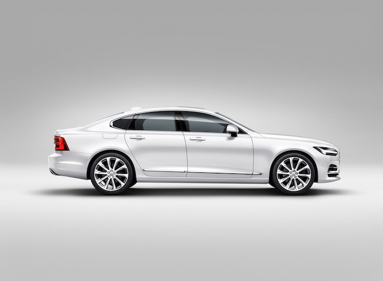 Xe sang Volvo S90 