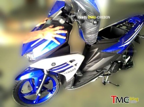 Chi tiet xe tay ga the thao Aerox 125 moi cua Yamaha-Hinh-2