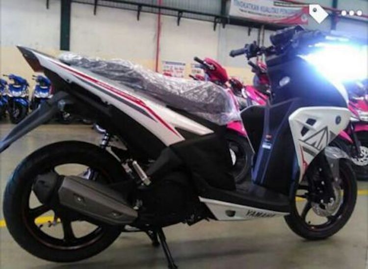 Soi xe ga Yamaha Aerox 125 moi gia 29 trieu dong-Hinh-4