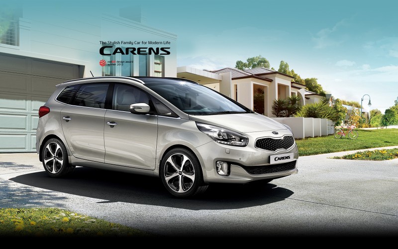 Kia Carens 2017 ban nang cap chinh thuc trinh lang