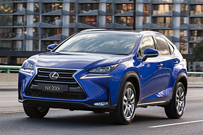 Toyota trieu hoi 276 xe Lexus NX200t do loi chan phanh