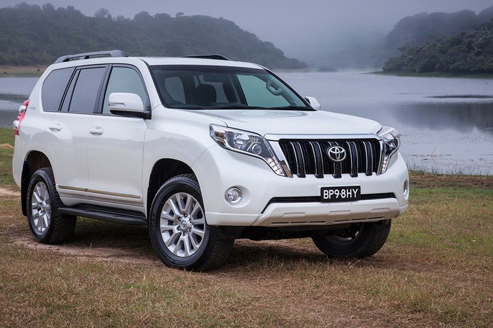 Toyota Land Cruiser Prado ban dac biet gia 1,5 ty-Hinh-2