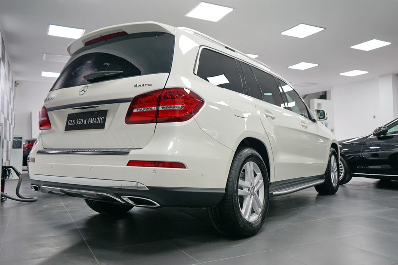Mercedes-Benz GLS 350d &quot;chot gia&quot; hon 4 ty tai VN-Hinh-4