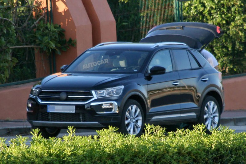 Volkswagen T-Roc 2017 &quot;doi thu&quot; canh tranh Chevrolet Trax