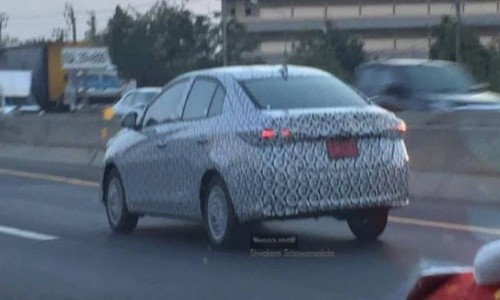 Toyota Yaris 2017 ban sedan sap trinh lang Dong Nam A?-Hinh-2