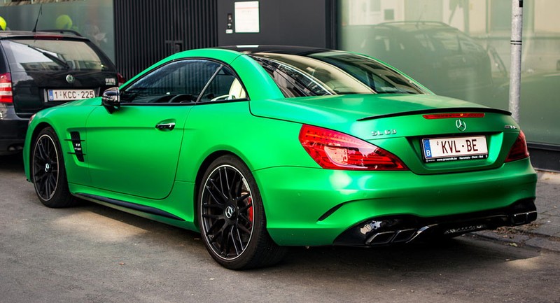 Mercedes-Benz SL63 AMG xanh com day “sang chanh”-Hinh-8