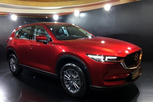 Xe oto Mazda CX-5 2017 &quot;thet gia&quot; tien ty tai Singapore-Hinh-2