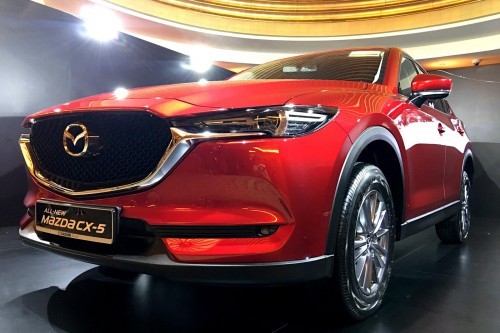 Xe oto Mazda CX-5 2017 &quot;thet gia&quot; tien ty tai Singapore-Hinh-4