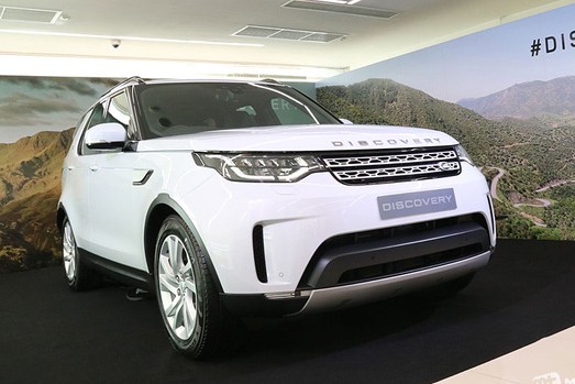 Land Rover Discovery 2018 &quot;chot gia&quot; 4,4 ty tai Thai Lan