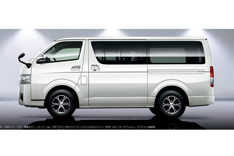 Xe MPV gia re Toyota Hiace the he moi co gi &quot;hot&quot;?-Hinh-5