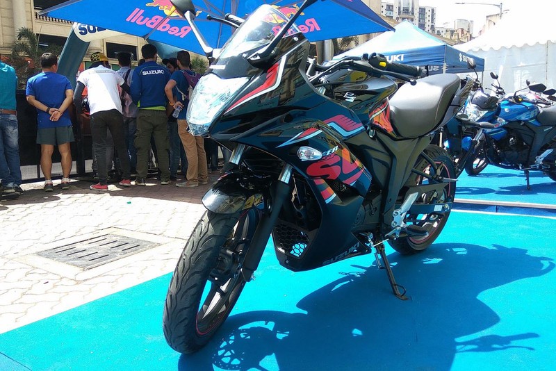 Moto Suzuki Gixxer gia 33 trieu khien dan Viet phat them-Hinh-2