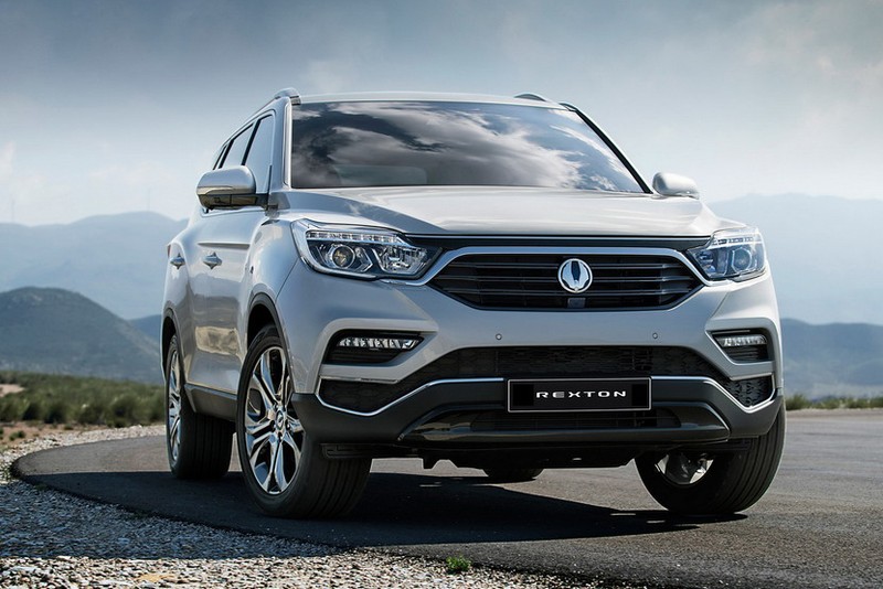 SsangYong Rexton 2018 &quot;chot gia&quot; tu 803 trieu dong-Hinh-2