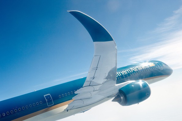 Can canh sieu may bay A350-900 thu 8 cua Vietnam Airlines-Hinh-9