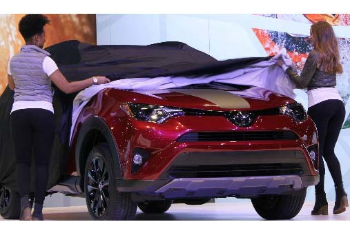 Toyota RAV4 Adventure 2018 “chot gia&quot; 652 trieu dong-Hinh-10