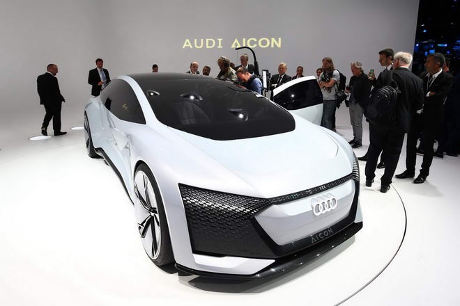 Sieu xe oto dien Audi Aicon tu lai 100% lo dien