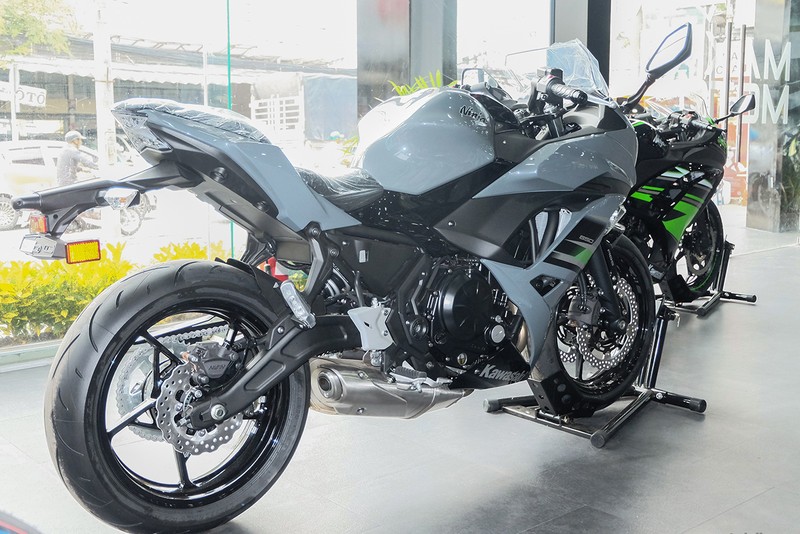 Kawasaki Ninja 650 2018 moi gia 288 trieu tai VN-Hinh-6