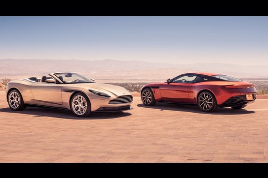 &quot;Soi&quot; mui tran Aston Martin DB11 Volante dep nhat The gioi-Hinh-2