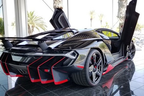 Dai gia tau sieu xe Lamborghini Centenario gia 80 ty-Hinh-3