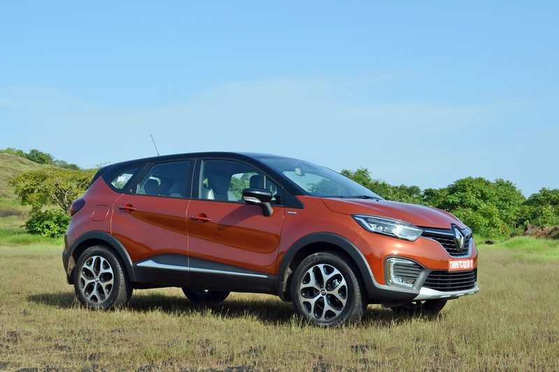 Xe Renault Captur chot gia 351 trieu &quot;dau&quot; Hyundai Creta-Hinh-11