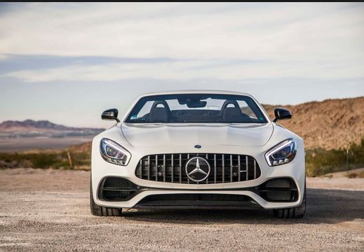 Mercedes-AMG GT tien ty, mui tran sap cap ben Viet Nam-Hinh-5