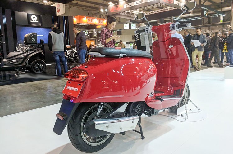 Ngam xe ga Lambretta V-Special 2018 gia 73,7 trieu-Hinh-7