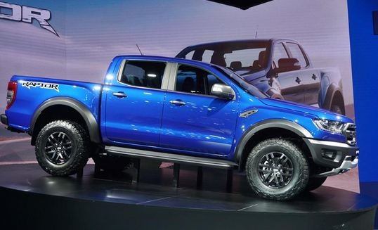 Ford Ranger Raptor gia 1,24 ty dong sap ve Viet Nam-Hinh-5