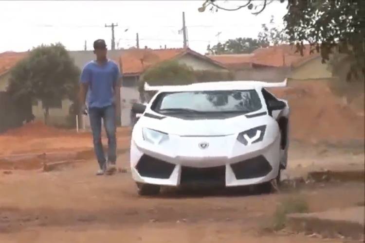 Sieu xe Lamborghini Aventador “fake” gia chi 18,6 trieu dong-Hinh-3