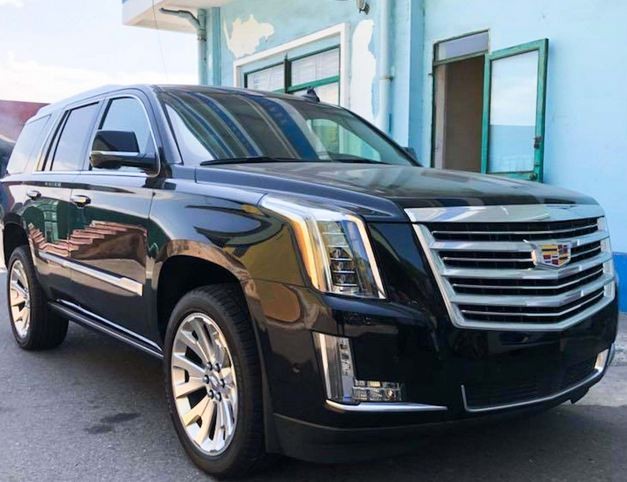 Can canh Cadillac Escalade 2019 tien ty o Sai Gon