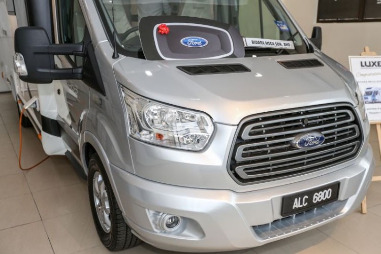 Nha di dong Ford Transit hon 3 ty dong co gi thu vi?-Hinh-3