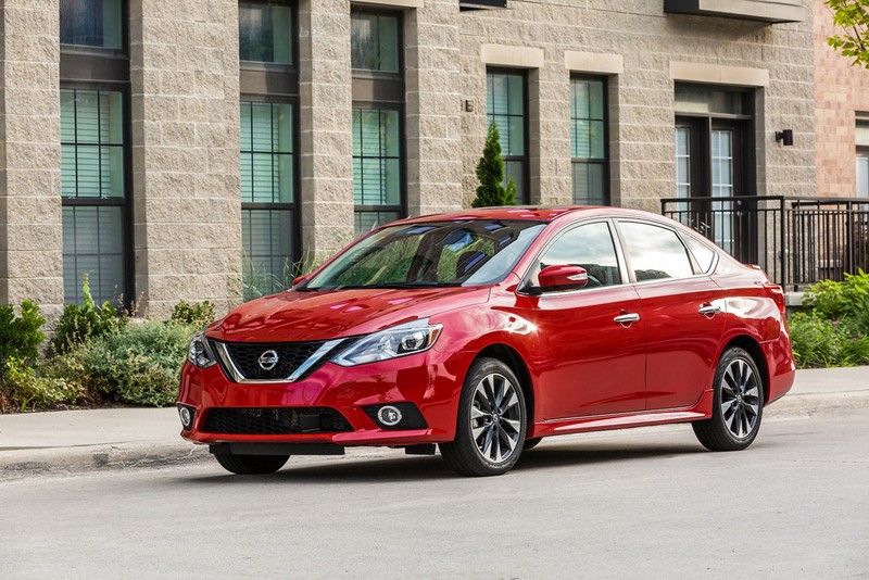 Nissan Sentra 2019 nhieu cai tien moi gia tu 414 trieu dong-Hinh-2