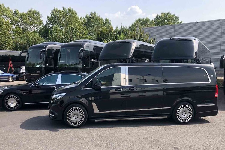 Ngam Mercedes-Benz V-Class do phong cach Maybach tien ty-Hinh-3