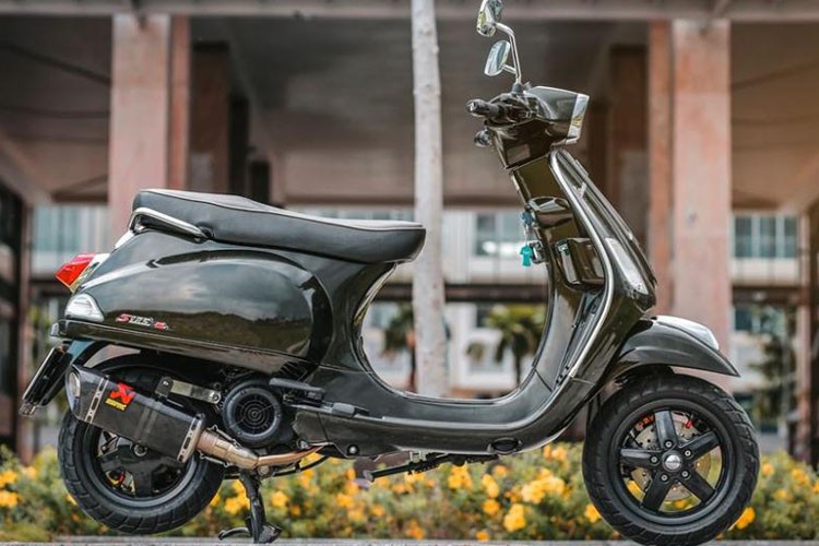 Dan choi Sai Gon do xe ga Vespa S125 ie sieu an tuong-Hinh-3