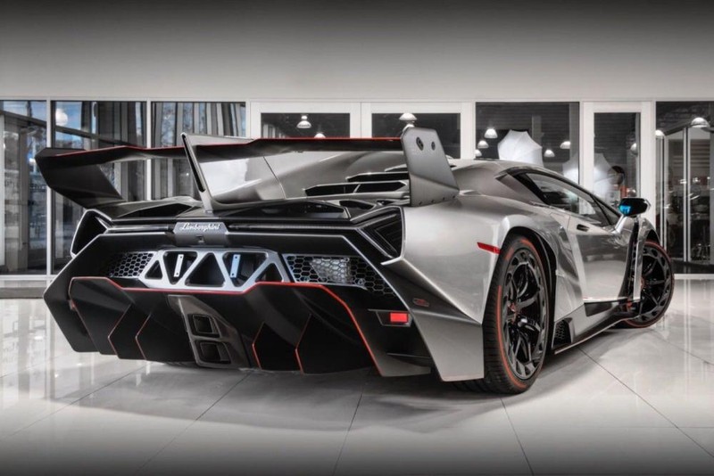 Chi tiet sieu xe Lamborghini Veneno Coupe gia 221 ty dong-Hinh-5