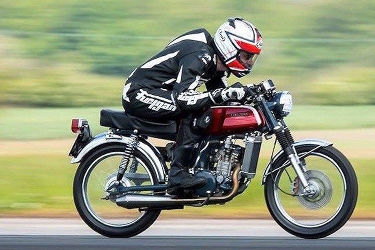 “Choang” Honda 67 muon dong co Kawasaki 250cc-Hinh-10