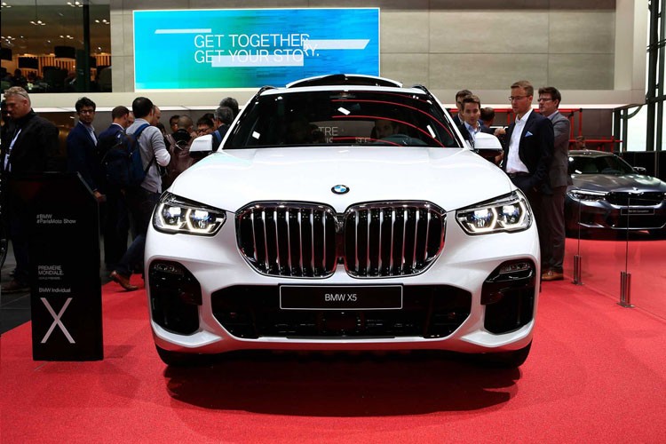 Xem chi tiet BMW X5 2019 vua chao san Paris Motor Show