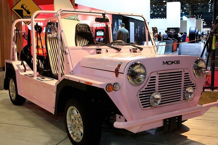 Chi tiet xe Mini Moke chay dien 