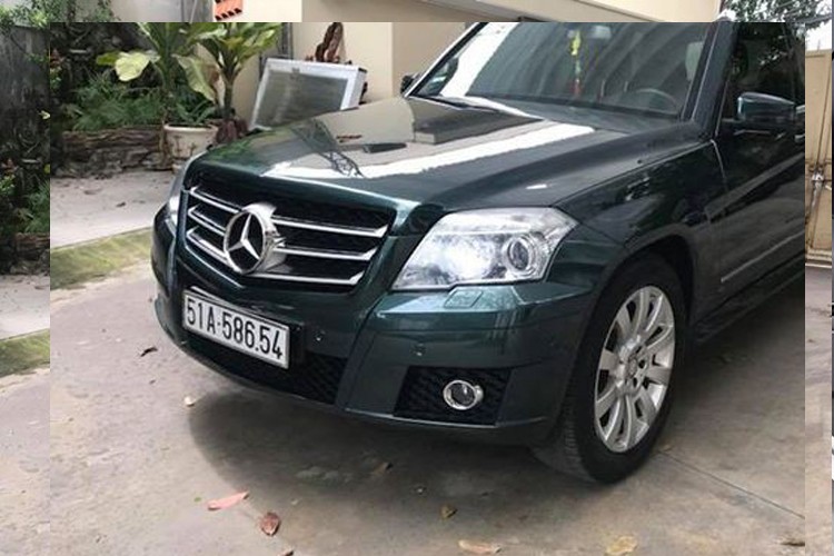 Xe sang Mercedes-Benz GLK gia 600 trieu o Sai Gon-Hinh-4