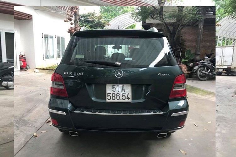 Xe sang Mercedes-Benz GLK gia 600 trieu o Sai Gon-Hinh-6