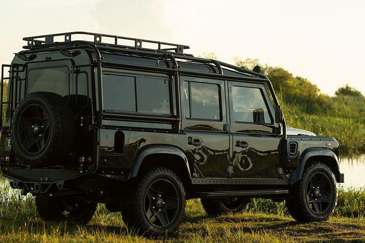 Xem Land Rover Defender 110 do khung tu trong ra ngoai-Hinh-5