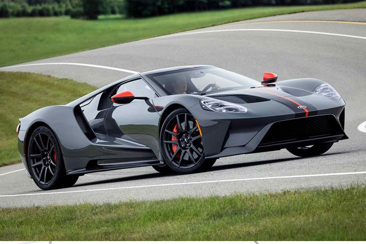 Sieu xe nhe nhat cua Ford-GT Carbon Series co gi hay?