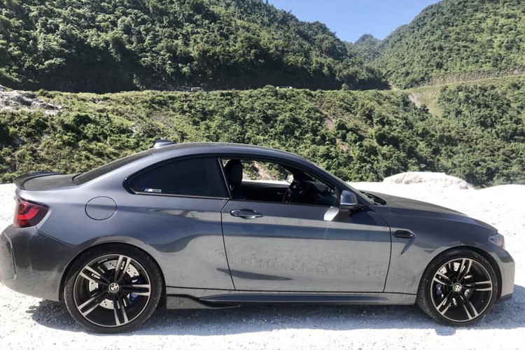 Can canh BMW M2 