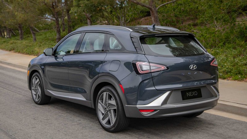 Soi SUV Hyundai Nexo chay bang khi hydro gia tu 1,4 ty-Hinh-5