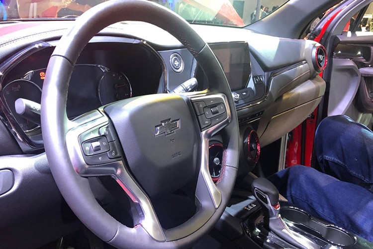 Chevrolet Blazer 2019 cao cap nhat gia hon 1,5 ty dong-Hinh-9