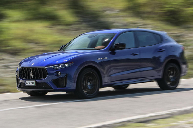 Xe sang Maserati Levante Trofeo so huu 