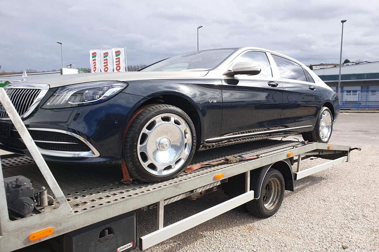 Mercedes-Maybach S650 mau doc, tien ty sap ve Viet Nam-Hinh-4