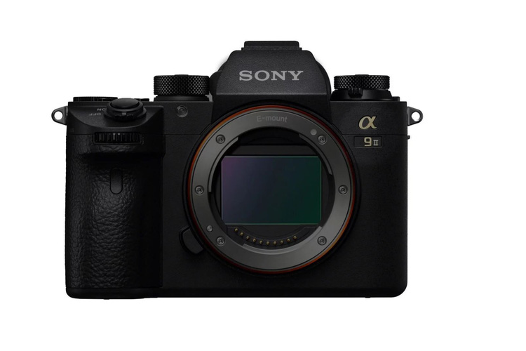 Sony co the se ra mat 1 may anh Full-frame tuan toi