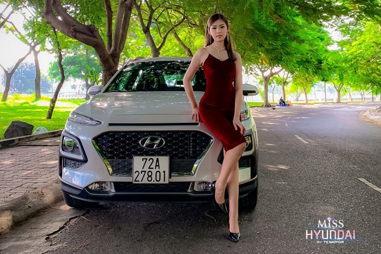 Hut hon voi dan chan dai Viet do dang xe oto Hyundai-Hinh-3