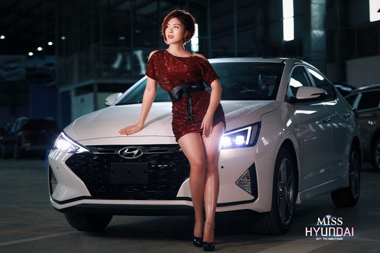 Hut hon voi dan chan dai Viet do dang xe oto Hyundai-Hinh-5